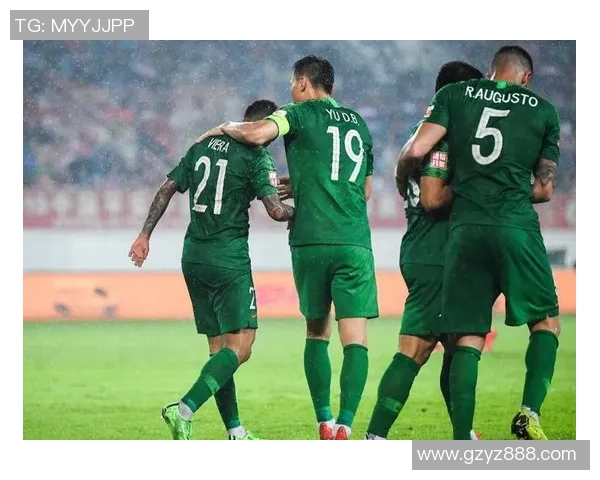 2020年国安与上港激战回顾：一场精彩对决的背后故事与战术分析