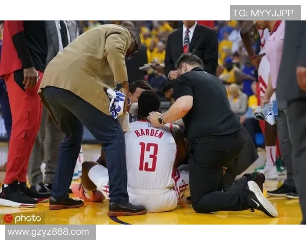 勇士与火箭季后赛激战正酣精彩直播全程回顾与分析 勇士与火箭季后赛激战正酣精彩直播全程回顾与分析