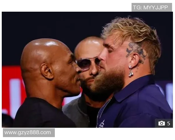 泰森与小罗伊琼的巅峰对决揭示拳击历史的新篇章 泰森与小罗伊琼的巅峰对决揭示拳击历史的新篇章