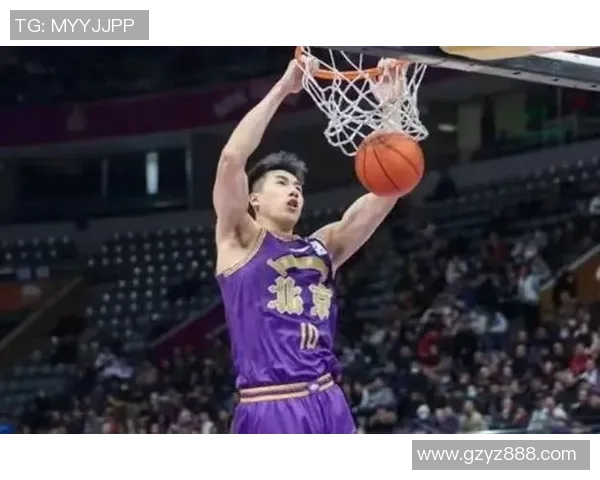 邹雨宸：从青年才俊到篮球明星的成长之路与未来展望